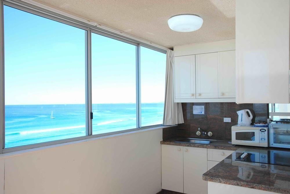 The Shore Apartments - Beachfront Gold Coast Dış mekan fotoğraf