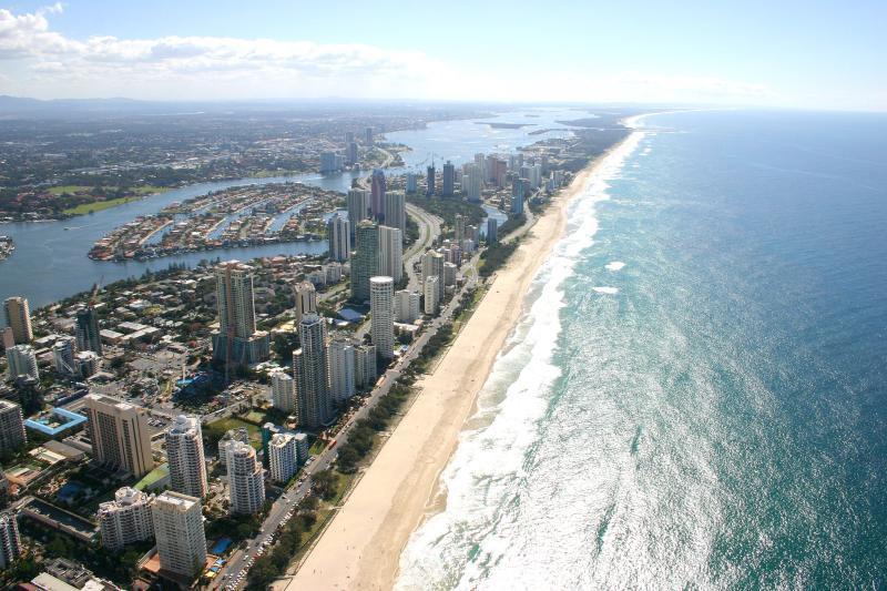 The Shore Apartments - Beachfront Gold Coast Dış mekan fotoğraf