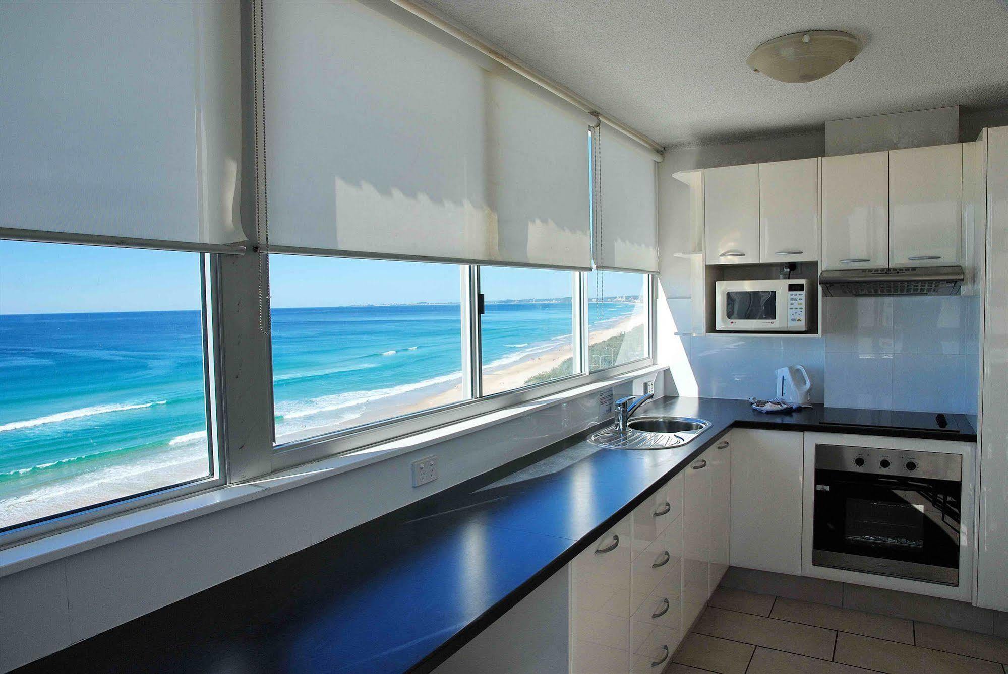 The Shore Apartments - Beachfront Gold Coast Dış mekan fotoğraf