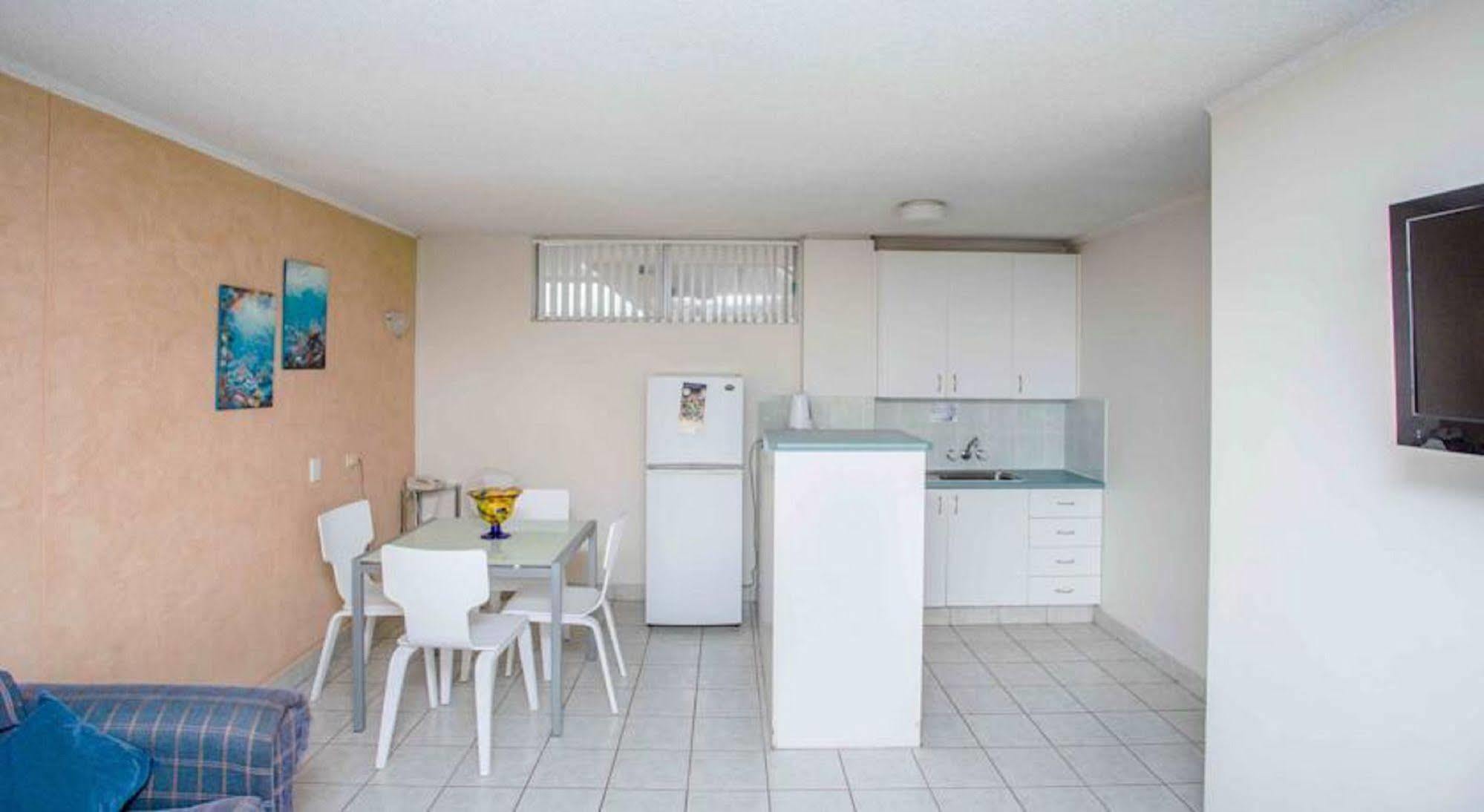 The Shore Apartments - Beachfront Gold Coast Dış mekan fotoğraf
