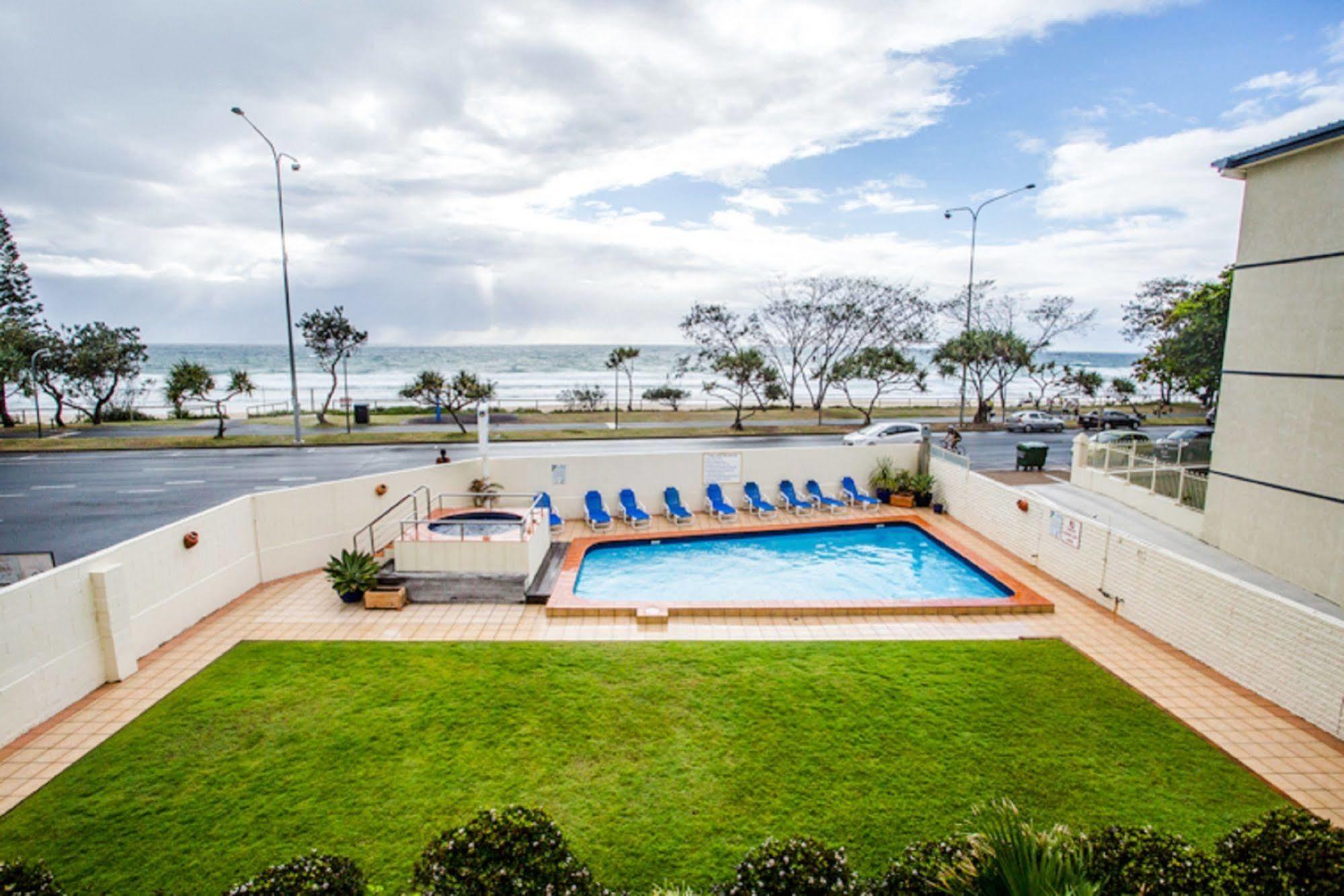 The Shore Apartments - Beachfront Gold Coast Dış mekan fotoğraf